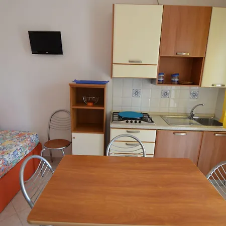 Belvilla By Oyo Lido Estensi Bilo Doria Apartman