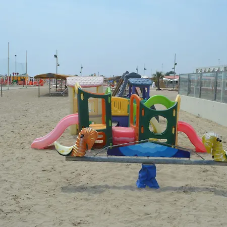 Belvilla By Oyo Lido Estensi Bilo Doria Apartman *
